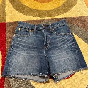 Madewell High Rise Denim Shorts 4” Inseam Size 24 Waist Frayed